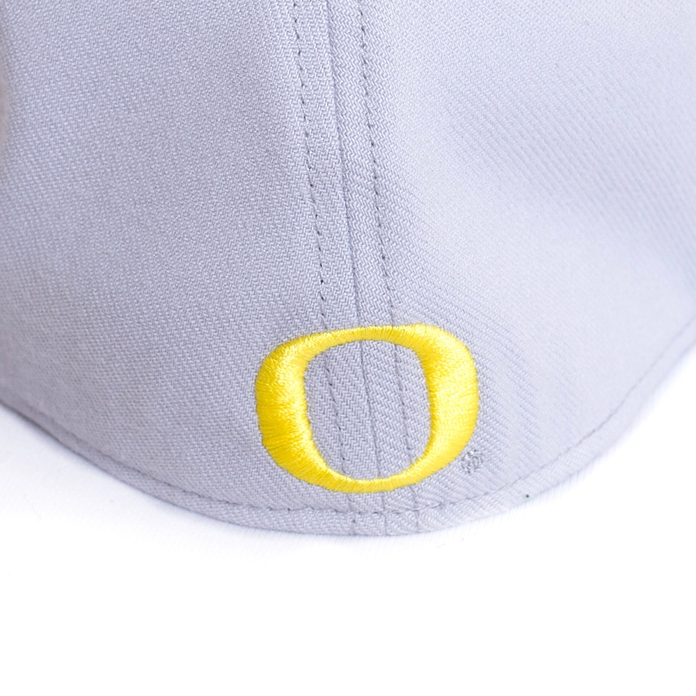 Classic Oregon O, Nike, Grey, Curved Bill, Polyester Blend, Accessories, Unisex, Structured, Flex-FIT, Hat, 796314